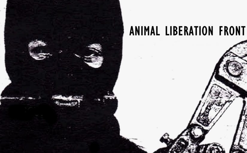 El Frente de Liberación Animal sabotea tiendas de pieles en Kiev ,Ucrania